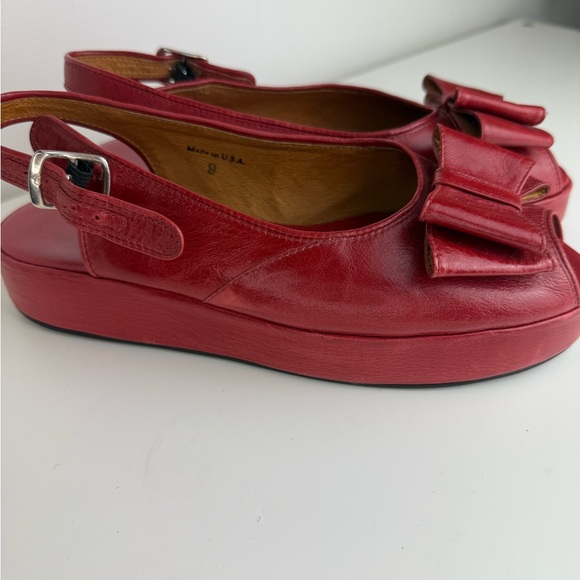 Vintage Made in USA  Red Leather Peep-Toe Platform Slingback - Picture 2 of 9